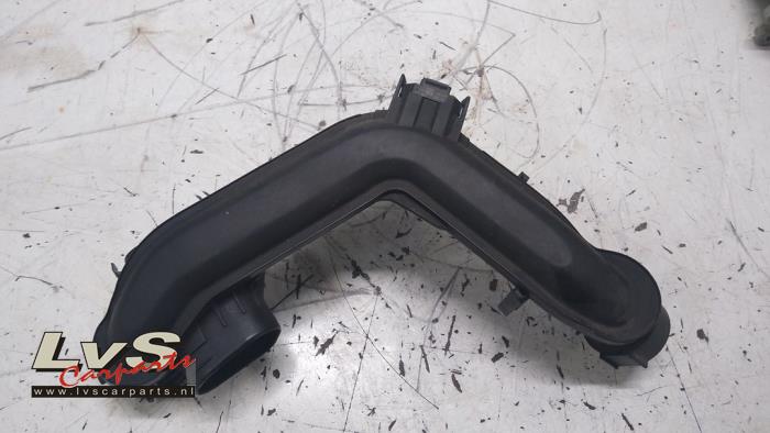 Gebrauchte Intercooler Rohr Seat Leon ST (5FF) 1.0 TSI 12V Preis € 20,00 Margenregelung angeboten von LvS Carparts