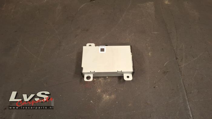 Używane Modul Bluetooth Mitsubishi Outlander (GF/GG) 2.0 16V PHEV 4x4 Cena € 100,00 Procedura marży oferowane przez LvS Carparts