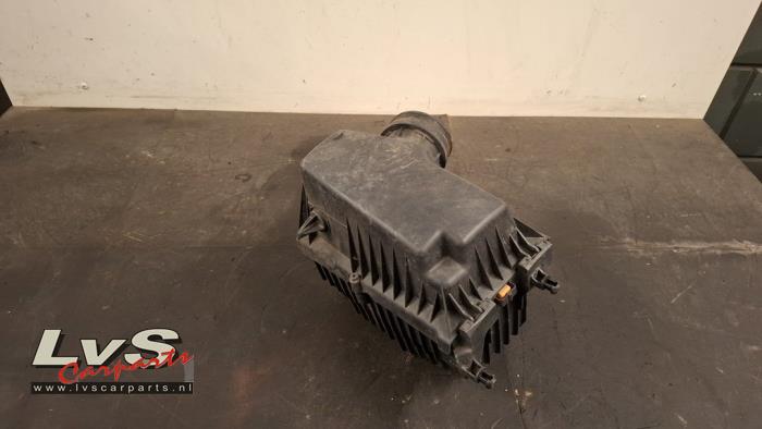 Begagnade Luftfilterhus Fiat 500L (199) 1.4 Turbo 16V Pris € 70,00 Marginaltabell erbjuds av LvS Carparts