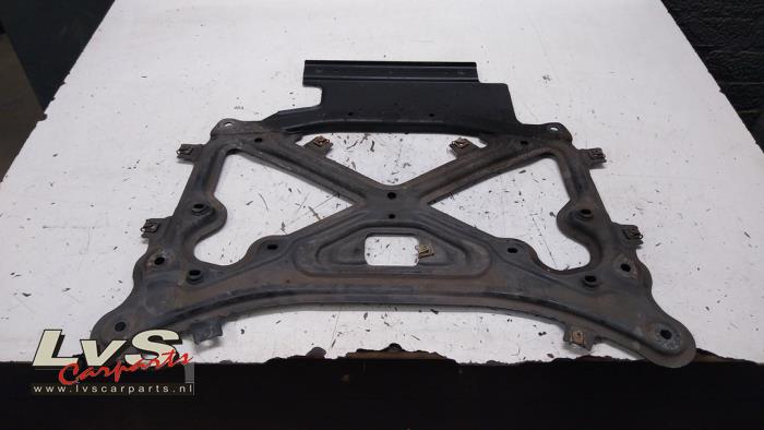 Used Subframe Audi Q7 (4MB/4MG) 3.0 TDI V6 24V Price € 50,00 Margin scheme offered by LvS Carparts