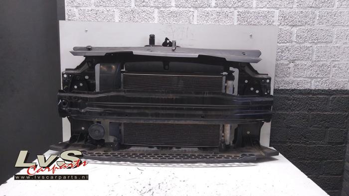 Begagnade Front Hyundai iX20 (JC) 1.4i 16V Pris € 300,00 Marginaltabell erbjuds av LvS Carparts