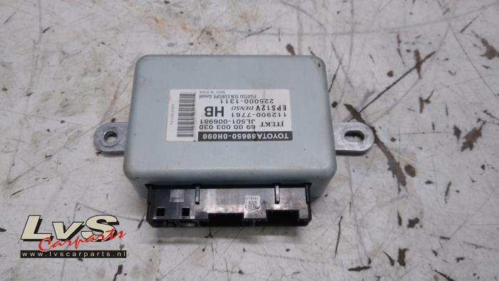 Usagé Ordinateur direction assistée Toyota Aygo (B40) 1.0 12V VVT-i Prix € 24,00 Règlement à la marge proposé par LvS Carparts