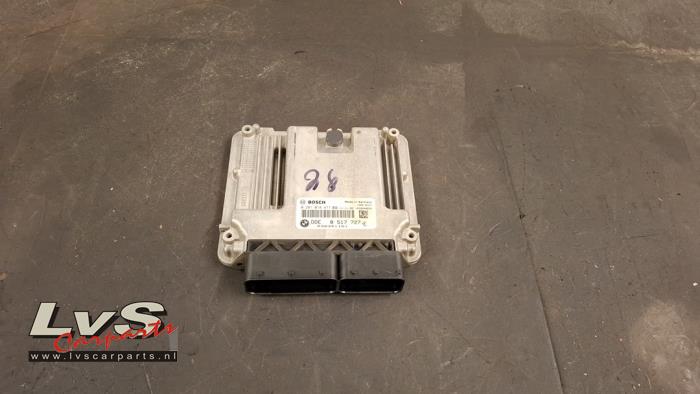 Używane Komputer sterowania silnika Mini Mini (R56) 1.6 One D 16V Cena € 100,00 Procedura marży oferowane przez LvS Carparts