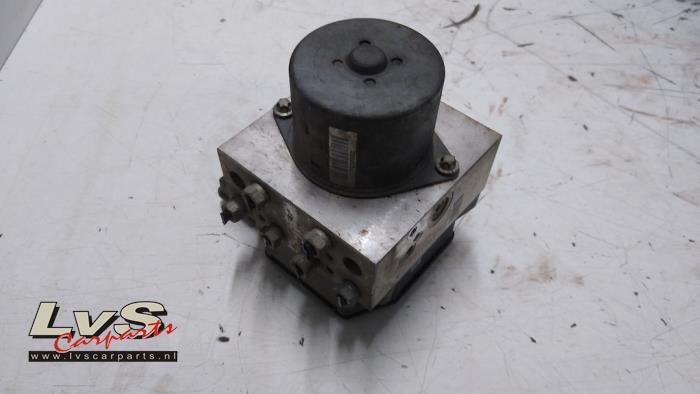 Używane Pompa ABS Mini Mini (R56) 1.6 One D 16V Cena € 75,00 Procedura marży oferowane przez LvS Carparts