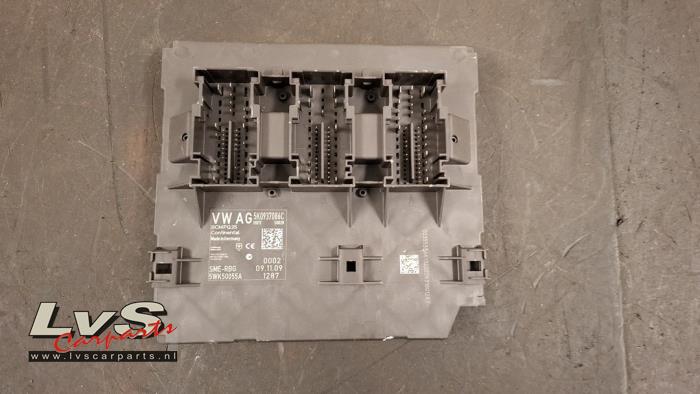 Used Body control computer Volkswagen Scirocco (137/13AD) 2.0 TDI 16V Price € 50,00 Margin scheme offered by LvS Carparts