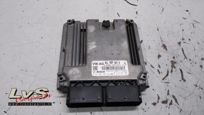 Used Engine management computer Skoda Octavia Combi (5EAC) 2.0 TDI GreenTec 16V Price € 70,00 Margin scheme offered by LvS Carparts