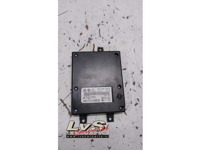Usados Módulo Bluetooth Volkswagen Passat CC (357) 2.0 TDI 16V 135 Precio € 125,00 Norma de margen ofrecido por LvS Carparts