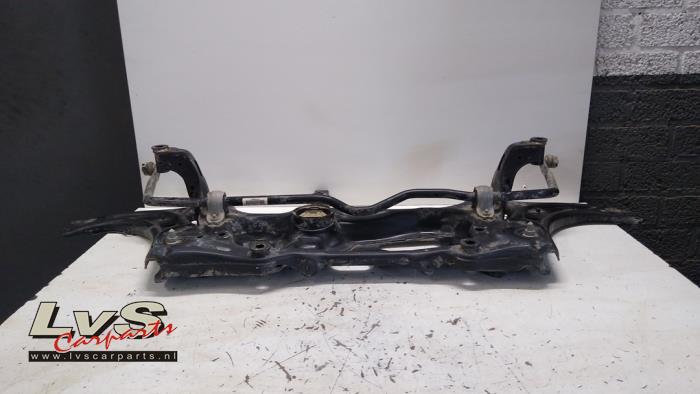 Usados Subchasis Skoda Octavia Combi (NXAC) Precio € 100,00 Norma de margen ofrecido por LvS Carparts