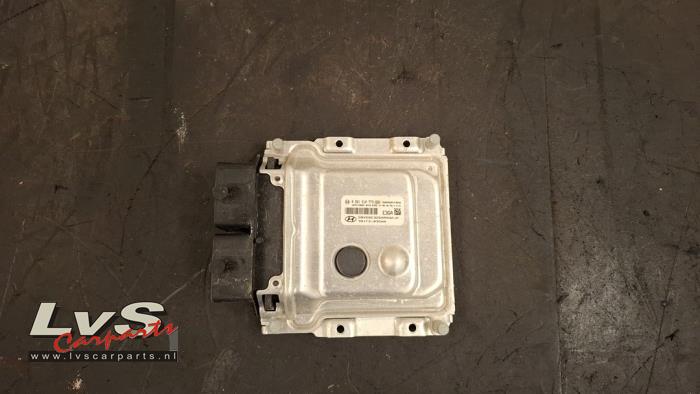 Engine management computer from a Hyundai i20 (GBB) 1.2i 16V 2017