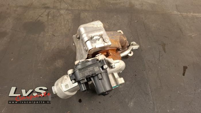 Używane Turbo Skoda Octavia Combi (NXAC) Cena € 300,00 Procedura marży oferowane przez LvS Carparts
