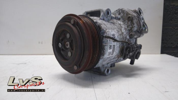 Usagé Pompe clim Opel Meriva (B) 1.7 CDTi 16V Prix € 50,00 Règlement à la marge proposé par LvS Carparts