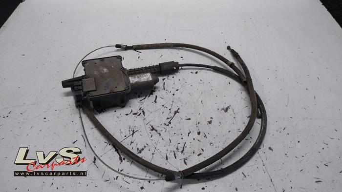 Używane Silnik hamulca postojowego Opel Meriva (B) 1.7 CDTi 16V Cena € 75,00 Procedura marży oferowane przez LvS Carparts