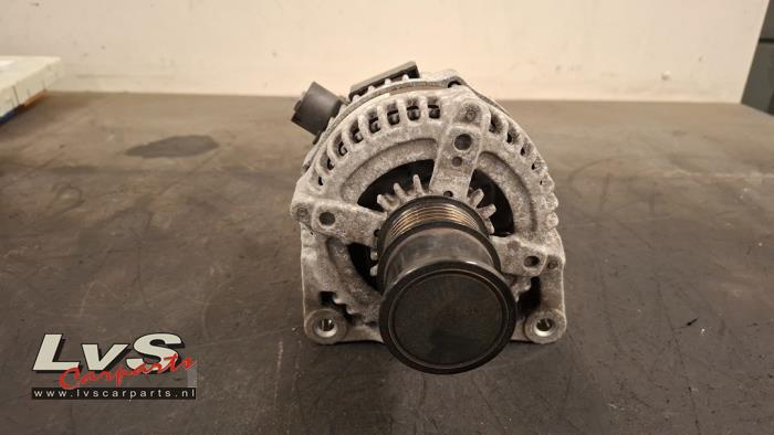 Dynamo d'un Ford Focus 3 Wagon 1.0 Ti-VCT EcoBoost 12V 125 2016
