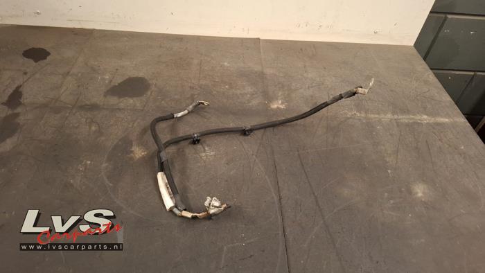 Begagnade Batterisensor Opel Crossland (X) 1.2 Turbo 12V Euro 6 Pris € 20,00 Marginaltabell erbjuds av LvS Carparts