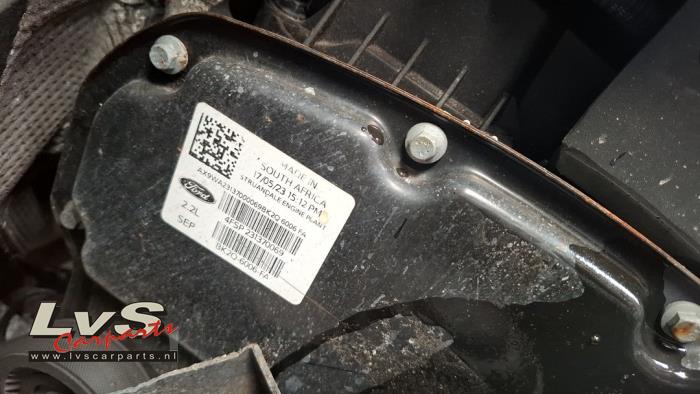 Engine from a Ford Transit Custom 2.2 TDCi 16V 2016