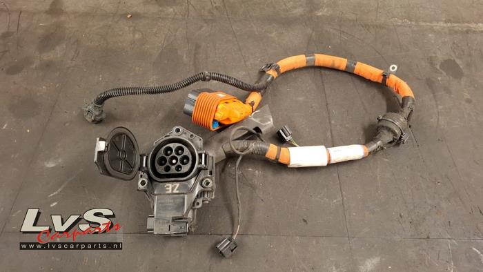High voltage cable