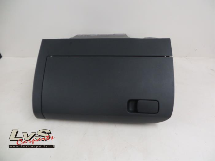 Glovebox from a Volkswagen Polo 2015