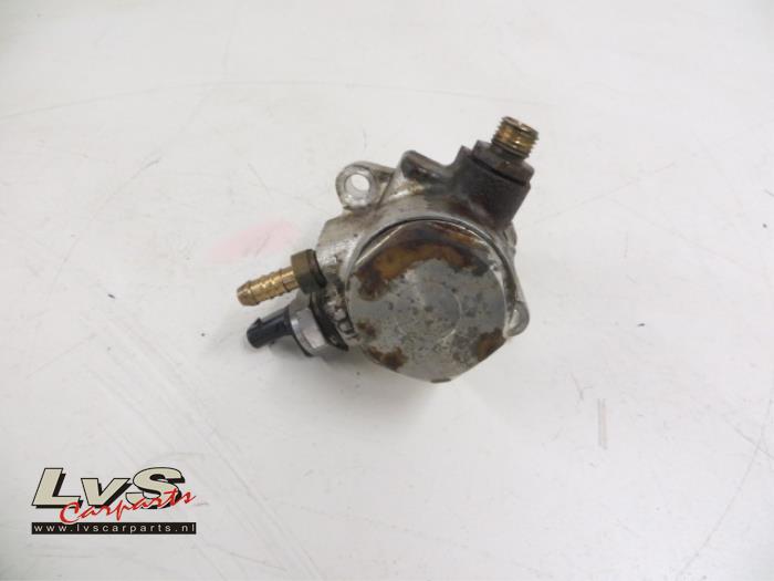 Begagnade Ackumulator Volkswagen Polo Pris € 55,00 Marginaltabell erbjuds av LvS Carparts