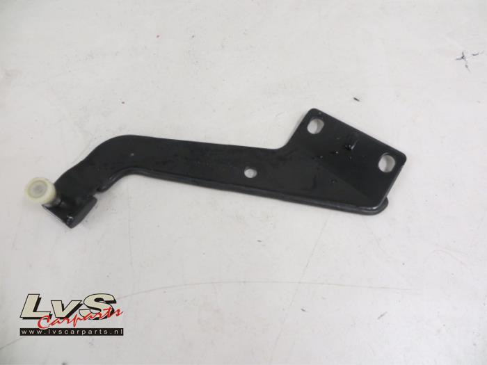 Sliding door roller hinge