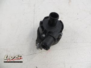 Used Additional water pump Volkswagen Polo Price € 29,00 Margin scheme offered by LvS Carparts