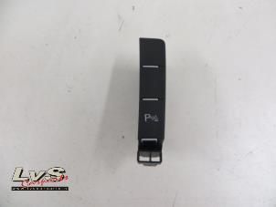 Used PDC switch Volkswagen Golf Price € 13,00 Margin scheme offered by LvS Carparts