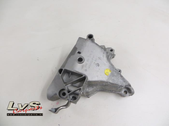 Used Timing cover Volkswagen Golf Price € 20,00 Margin scheme offered by LvS Carparts