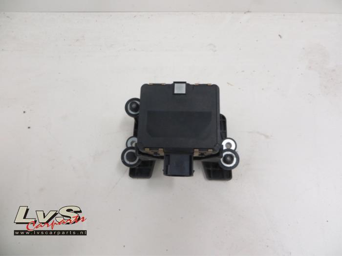 Gebrauchte Tempomat Sensor Volkswagen Passat Preis € 162,00 Margenregelung angeboten von LvS Carparts