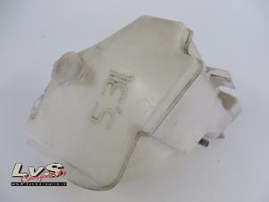 Used Front windscreen washer reservoir BMW 3-Serie Price € 23,00 Margin scheme offered by LvS Carparts