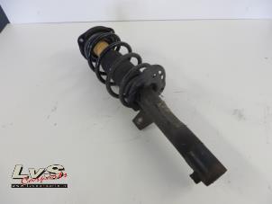 Used Fronts shock absorber, left Seat Altea Price € 72,00 Margin scheme offered by LvS Carparts