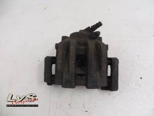 Used Front brake calliper, right BMW 3-Serie Price € 45,00 Margin scheme offered by LvS Carparts