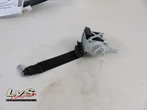 Used Rear seatbelt, right BMW 3-Serie Price € 29,00 Margin scheme offered by LvS Carparts