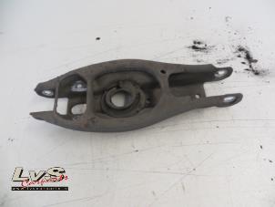 Used Rear lower wishbone, left BMW 3 serie (E90) 320d 16V Price € 20,00 Margin scheme offered by LvS Carparts