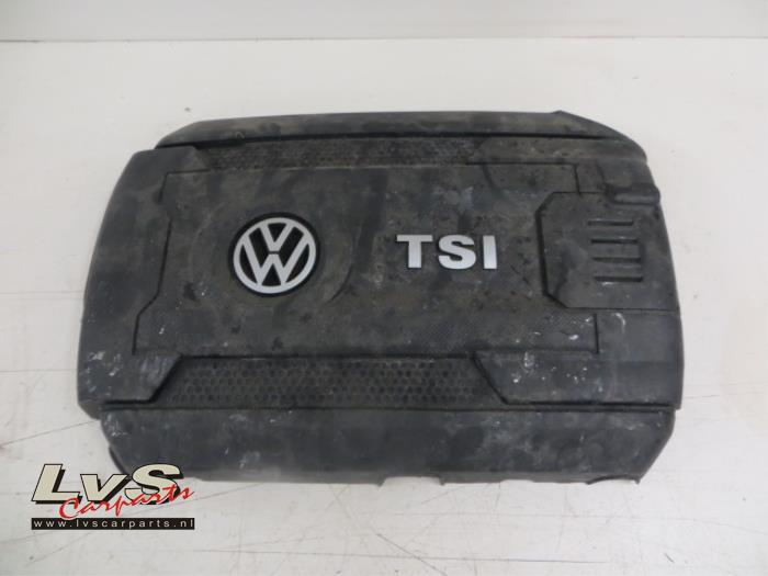 Gebrauchte Abdeckblech Motor Volkswagen Scirocco (137/13AD) Preis € 36,00 Margenregelung angeboten von LvS Carparts