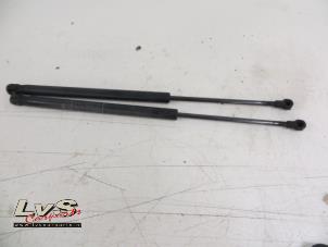 Used Set of gas struts for boot Alfa Romeo MiTo (955) 1.4 TB 16V Price € 16,00 Margin scheme offered by LvS Carparts