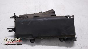 Used Air box Peugeot 206 SW (2E/K) 1.4 HDi Price € 20,00 Margin scheme offered by LvS Carparts
