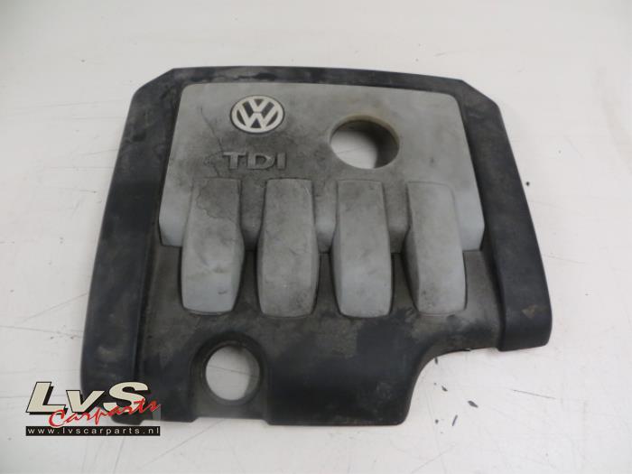 Used Engine cover Volkswagen Passat Variant (3C5) 2.0 TDI 16V 140 Price € 29,00 Margin scheme offered by LvS Carparts