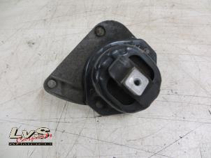 Used Engine mount BMW 7 serie (E65/E66/E67) Price € 29,00 Margin scheme offered by LvS Carparts