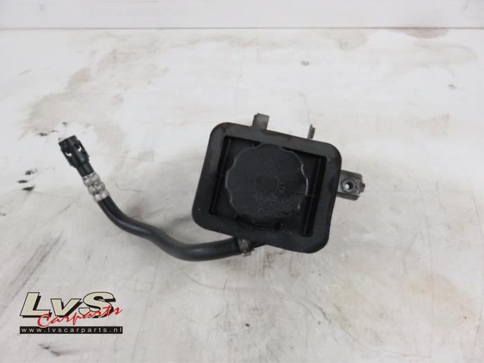 Begagnade Servostyrningspump BMW 7 serie (E65/E66/E67) Pris € 52,00 Marginaltabell erbjuds av LvS Carparts