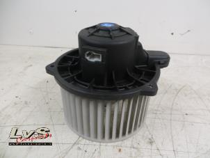 Usados Motor de ventilador de calefactor Volkswagen Passat (3C2) Precio € 36,00 Norma de margen ofrecido por LvS Carparts