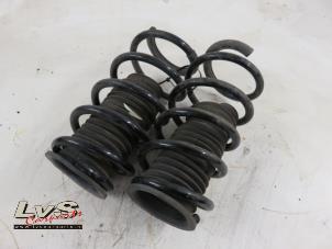 Used Rear coil spring Opel Zafira Mk.I (F75) Price € 20,00 Margin scheme offered by LvS Carparts