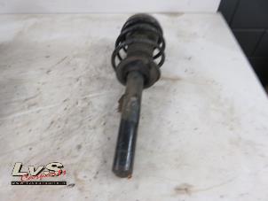 Used Front shock absorber, right BMW 3 serie Touring (E46/3) Price € 45,00 Margin scheme offered by LvS Carparts