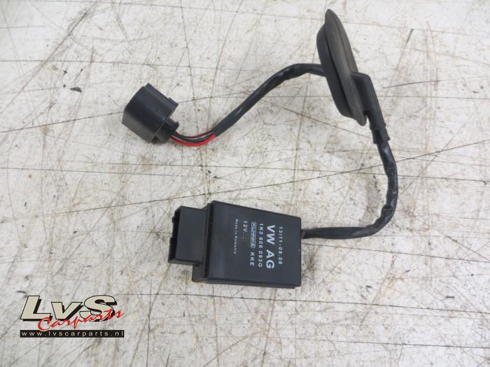 Fuel pump relay from a Volkswagen Polo 2012