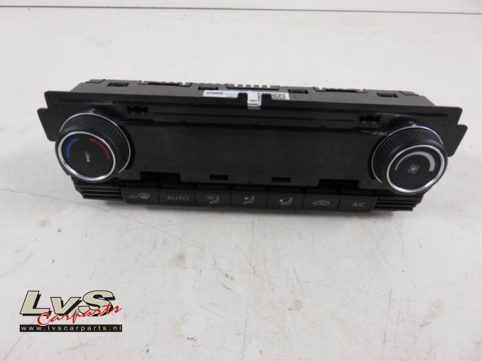 Air conditioning control panel from a Volkswagen Polo V (6R)  2014