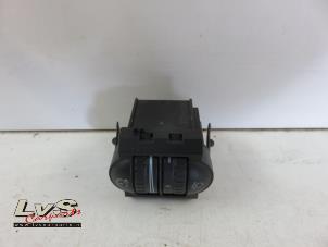 Used AIH headlight switch Volkswagen Scirocco (137/13AD) Price € 13,00 Margin scheme offered by LvS Carparts