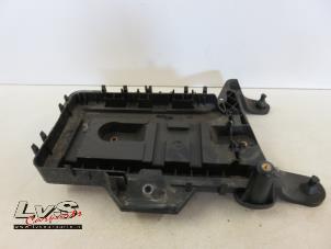 Used Battery box Volkswagen Scirocco Price € 20,00 Margin scheme offered by LvS Carparts