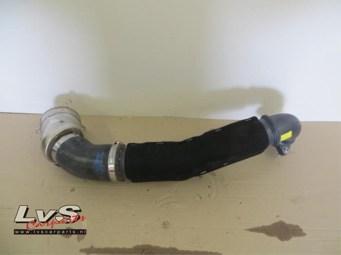 Gebrauchte Intercooler Rohr Volkswagen Touran (5T1) 2.0 TDI 190 Preis € 24,00 Margenregelung angeboten von LvS Carparts