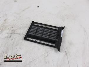 Used Heating element Volkswagen Scirocco (137/13AD) 2.0 TSI 16V Price € 29,00 Margin scheme offered by LvS Carparts