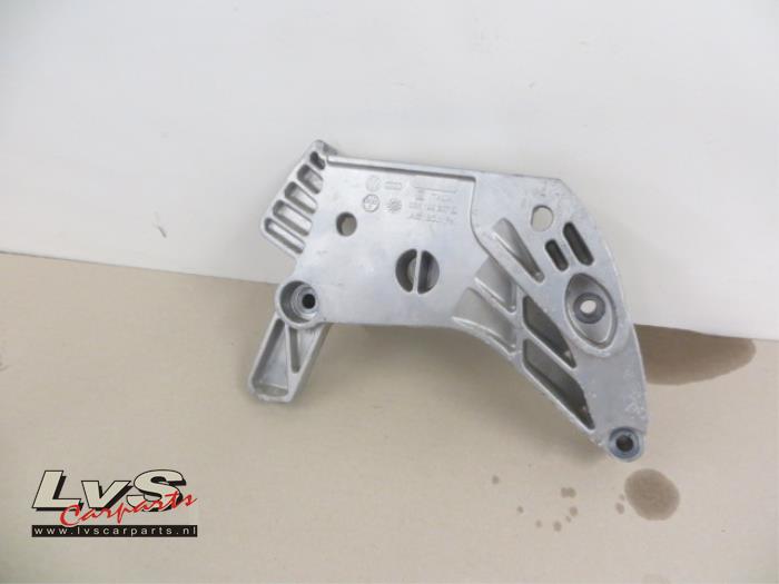 Used Engine mount Volkswagen Polo V (6R) 1.8 GTI 16V Price € 20,00 Margin scheme offered by LvS Carparts