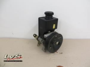 Used Power steering pump Ssang Yong Rexton Price € 45,00 Margin scheme offered by LvS Carparts