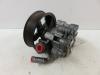 Power steering pump from a Land Rover Range Rover III (LM)  2007